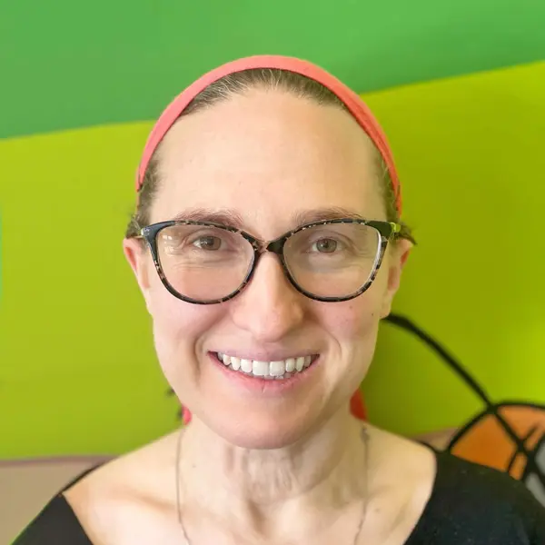 Dr. Aryela Rosenburg