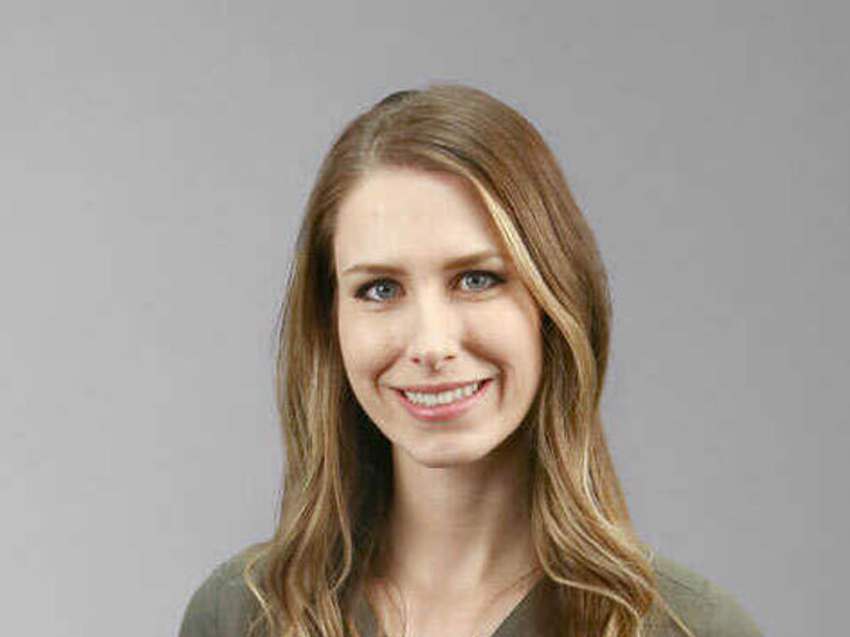 Dr. Elizabeth Lyon