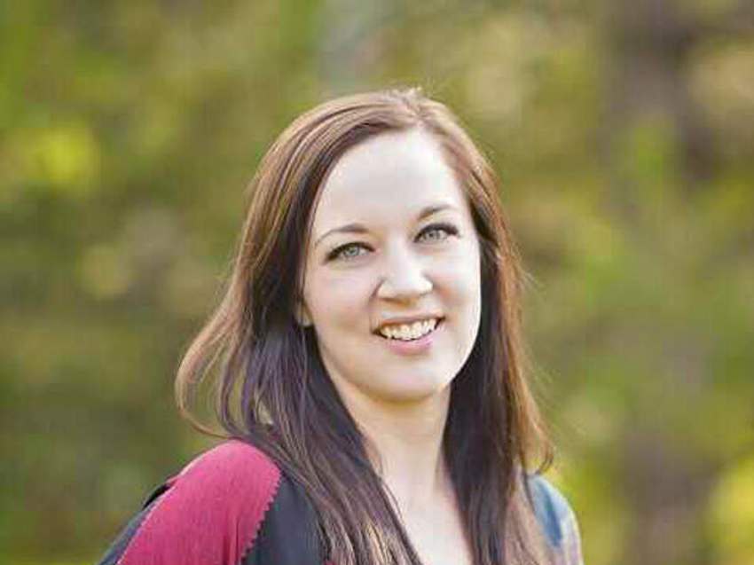 Dr. Natalie Hansen